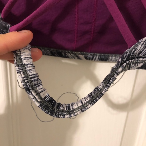 Lululemon Athletica Free To Be *Wild - Picture 4 of 7